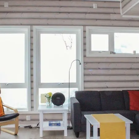Holiday home Five-bedroom In Matre